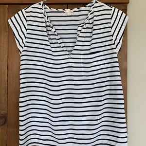 Gap Size Small blouse